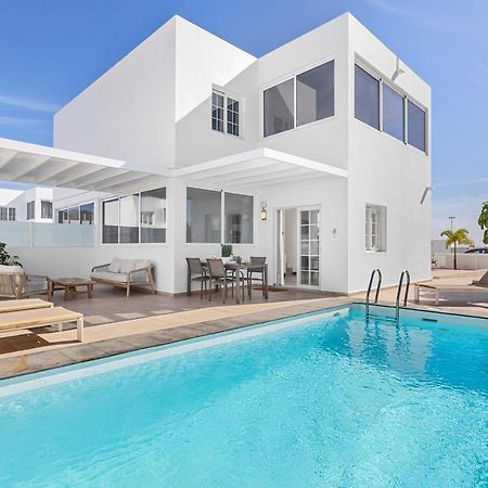 Villa Atlantica - Heated Pool In Playa Blanca Exteriör bild
