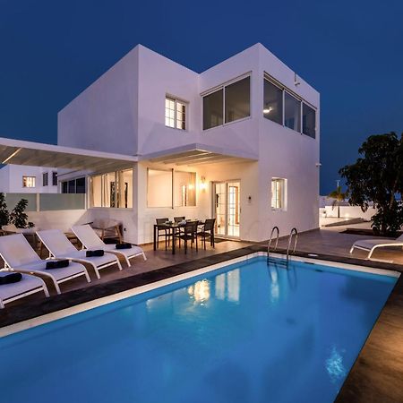 Villa Atlantica - Heated Pool In Playa Blanca Exteriör bild