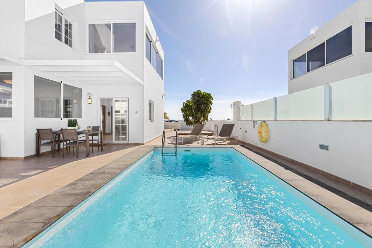 Villa Atlantica - Heated Pool In Playa Blanca Exteriör bild