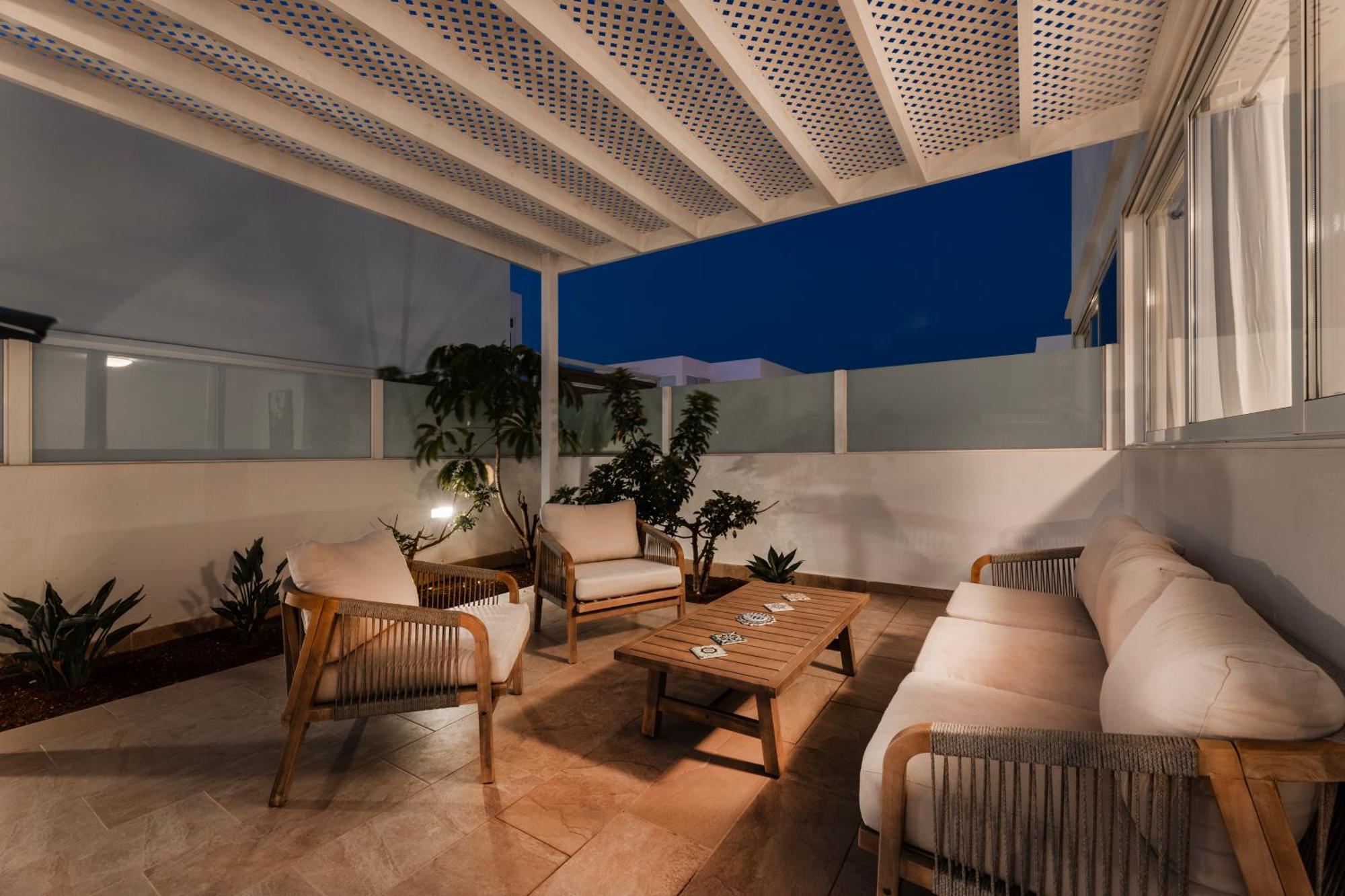 Villa Atlantica - Heated Pool In Playa Blanca Exteriör bild