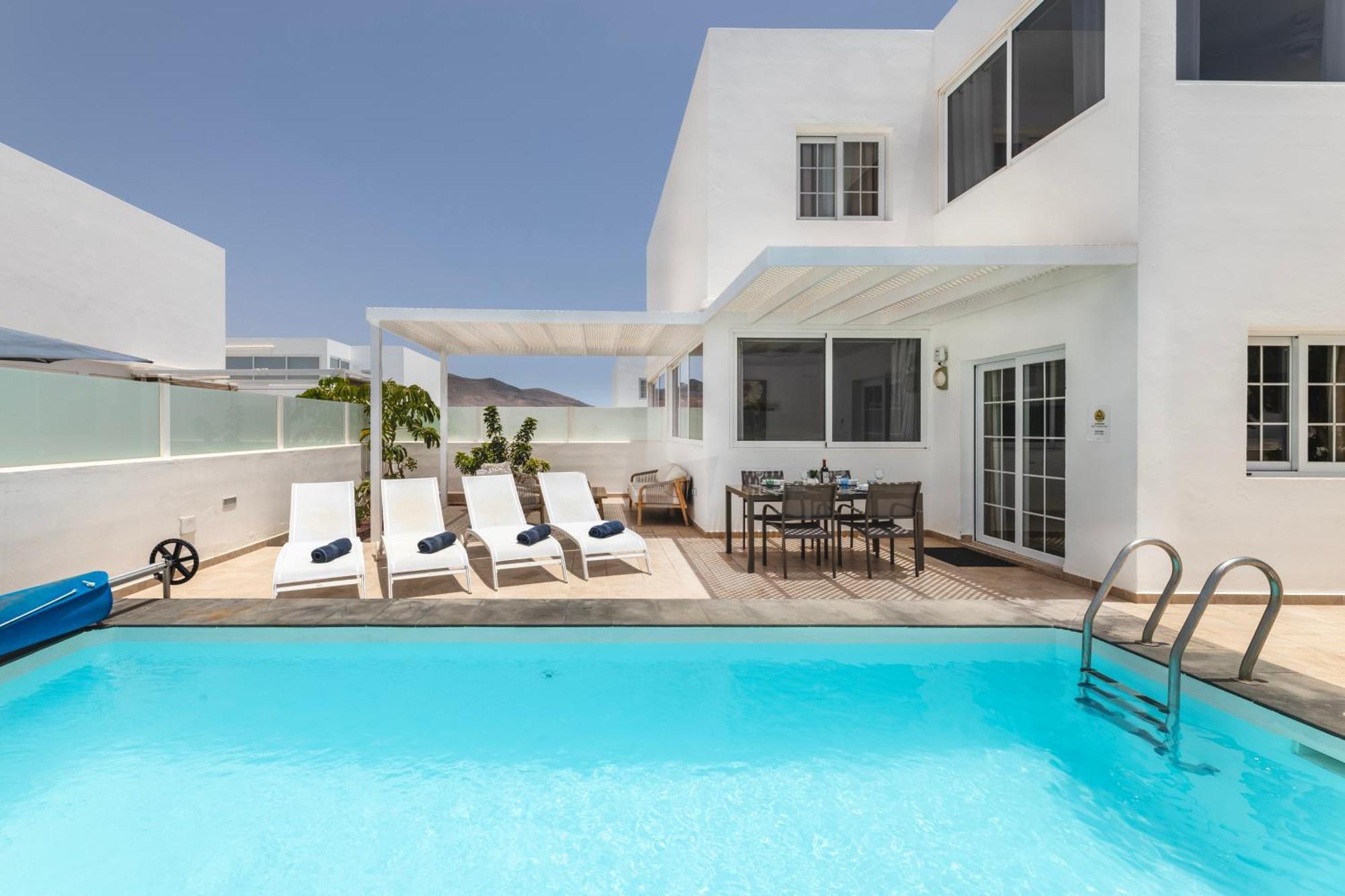 Villa Atlantica - Heated Pool In Playa Blanca Exteriör bild